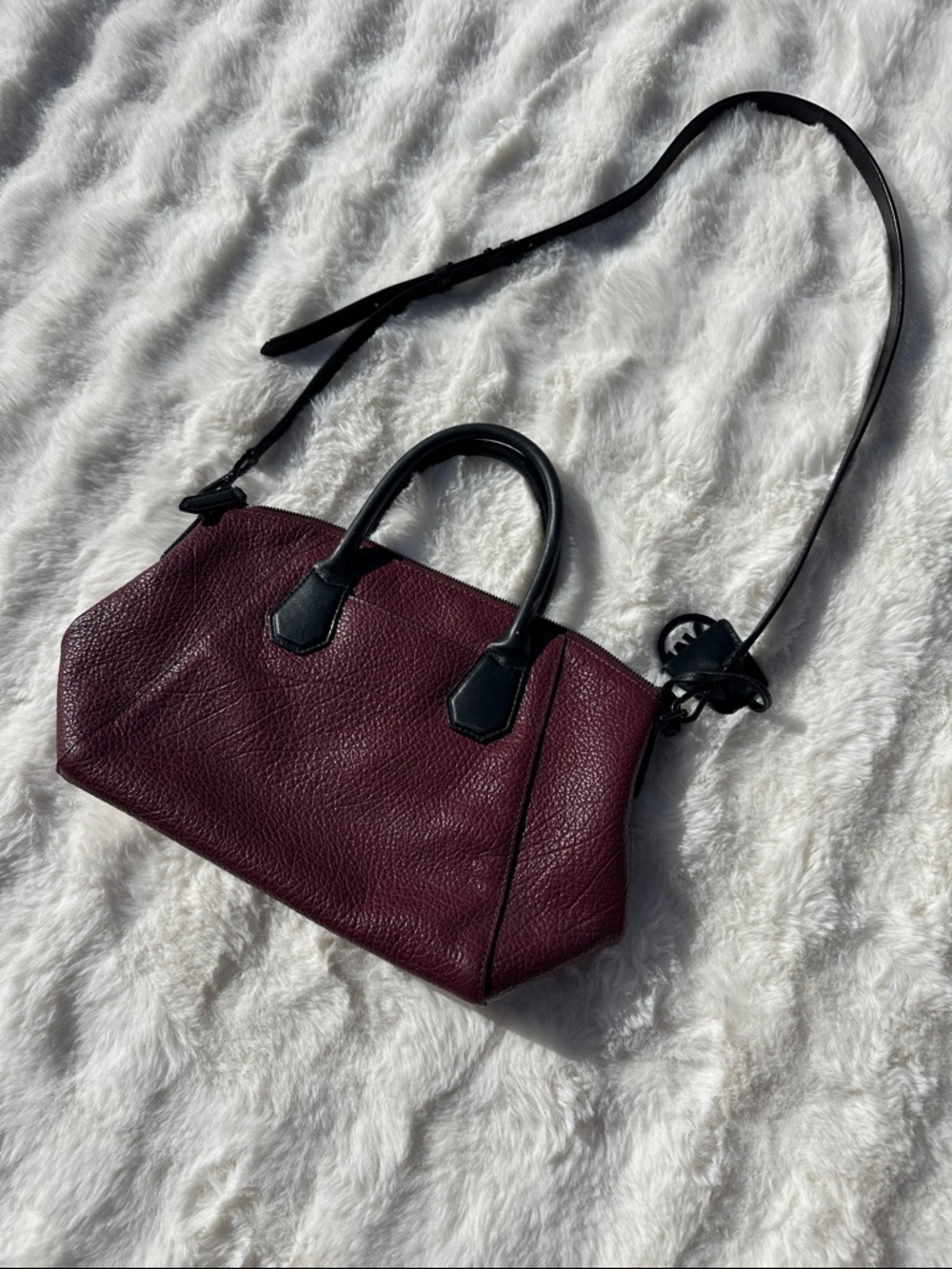 Michael Kors Campbell satchel pebbled burgandy crossbody black trim - Picture 8 of 14